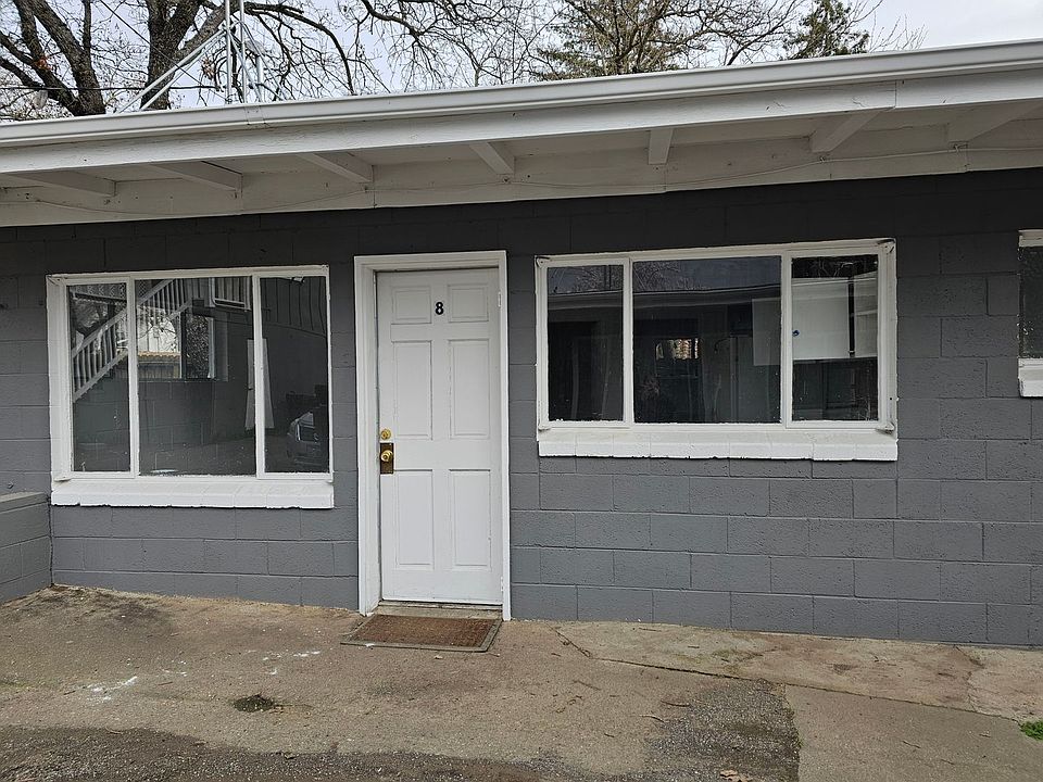 1st image of 13955 Lakeshore Dr #8