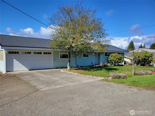 3523 Petersville Road, Bremerton, WA 98310