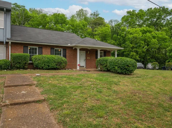 5601 Country Dr APT 213, Nashville, TN 37211