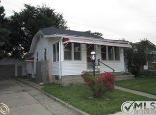 22833 Donald Ave, Eastpointe, MI 48021