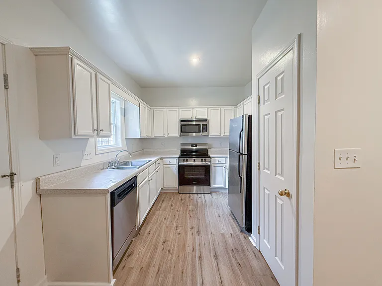 2456 Spring St NW #A — Photo 5