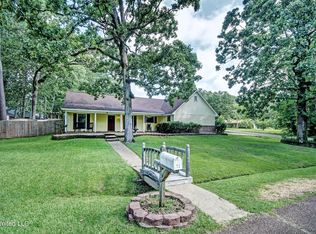 35 Brock Dr, Jackson, MS 39272