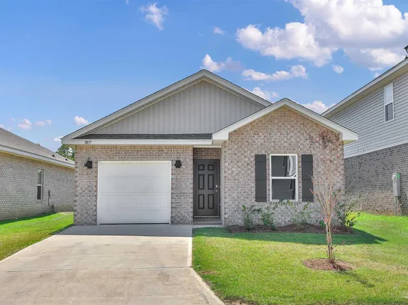 9877 Starling Dr, Pensacola, FL 32506