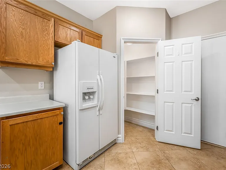 9731 Kampsville Ave — Photo 13