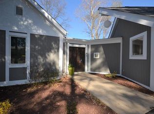 2 Saint Marys Knls, Saint Louis, MO 63124