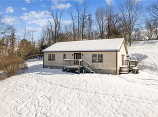 349 Vanderbilt Rd, Connellsville, PA 15425
