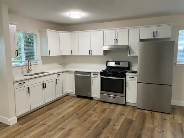 764 W 220 N #1, Woods Cross, UT 84087