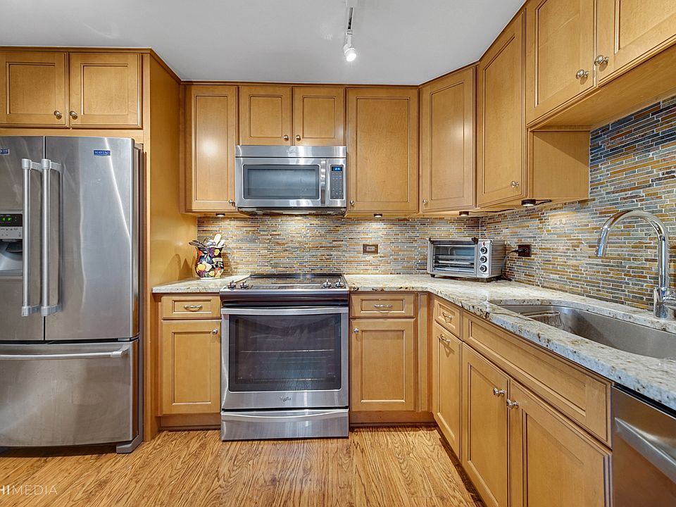 1625 Sheridan Rd Wilmette, IL Zillow