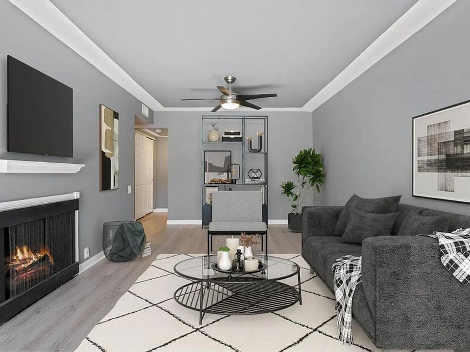1st image of 2424 Larkspur Ln #2424