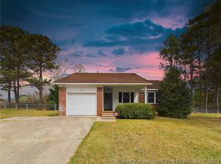 1121 Butterwood Cir, Fayetteville, NC 28314