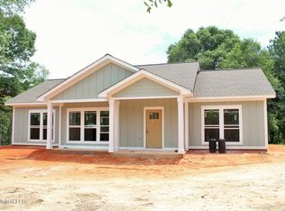 116 W #J, Lucedale, MS 39452