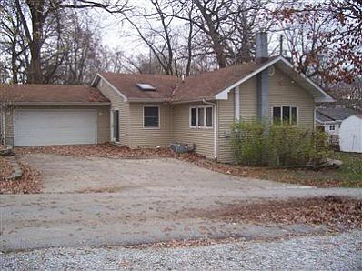 2nd image of 13405 W Morse Pl