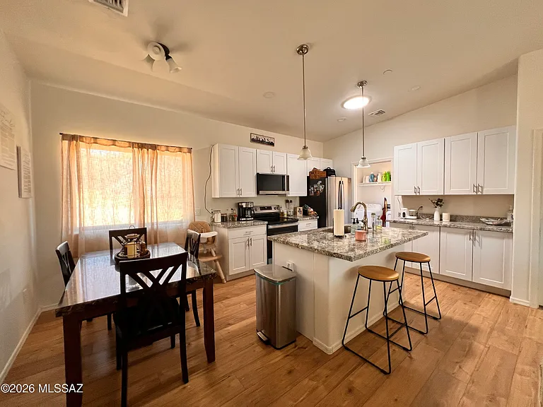 15235 N Lago Del Oro Pkwy — Photo 6