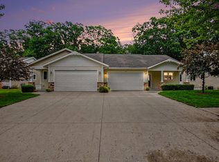 1268 Blue Heron Dr, Ludington, MI 49431