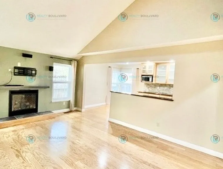 6220 Stone Valley Dr — Photo 3