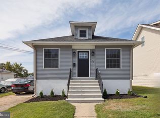 443 E Mill Rd, Maple Shade, NJ 08052