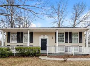 554 Roxbury Dr, Riverdale, GA 30274