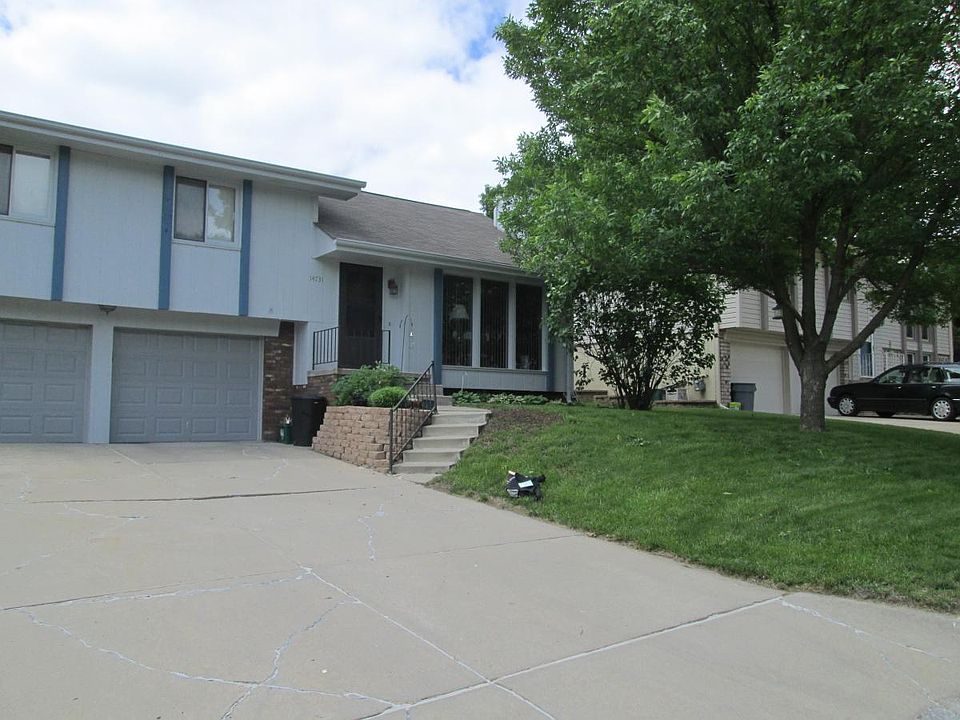 looking south from circle