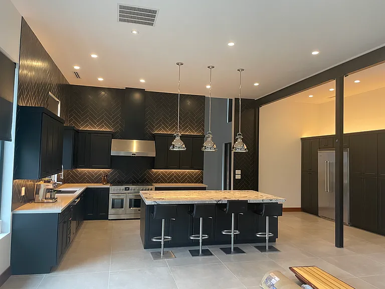 539 Valley Oaks Rd — Photo 5