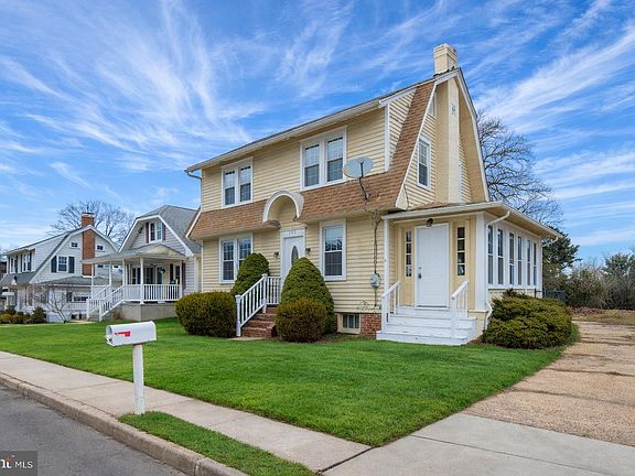 2nd image of 505 Neck Rd