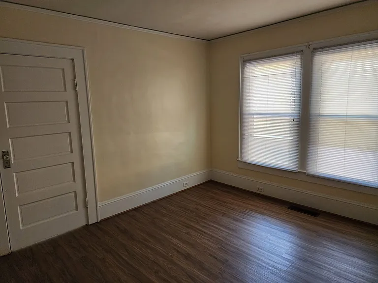 3109 Tuckaseegee Rd — Photo 8