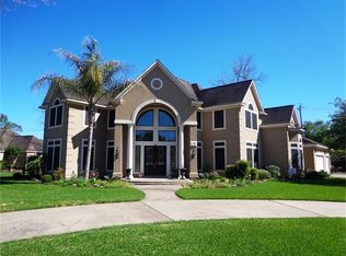 52 Timbercreek Ct, Lake jackson, TX 77566