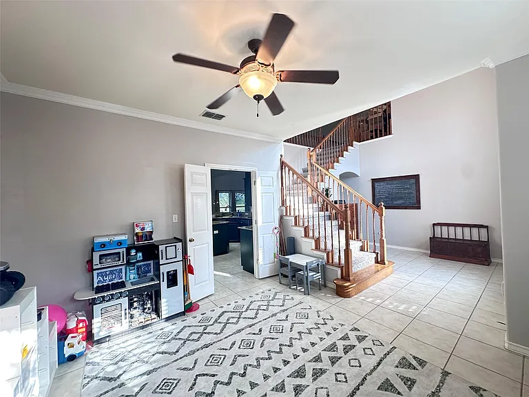 6321 Oso Pkwy — Photo 11