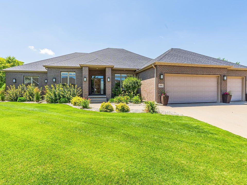 1st image of 6816 Cypress Point
