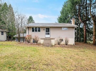 339 Thompson Run Rd, Beaver Falls, PA 15010