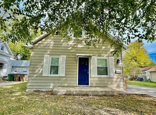 323 3rd St, West Des Moines, IA 50265