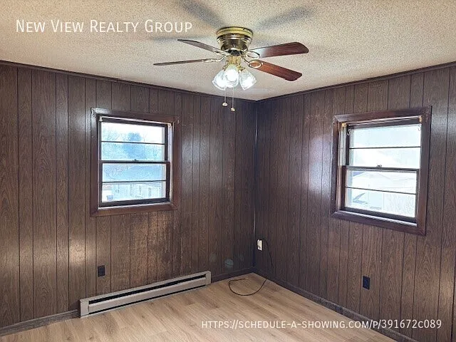 1568 Barringer St — Photo 7
