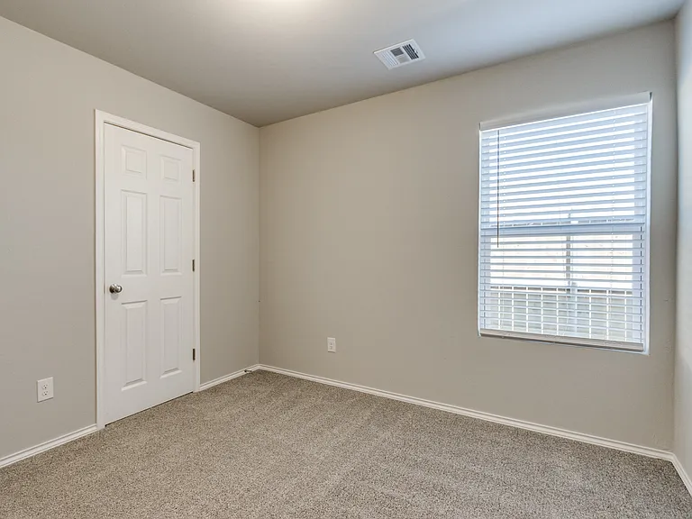 626 Audrey Dr — Photo 19