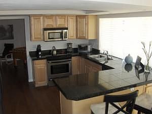 1st image of 6015 E Larkspur Dr