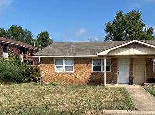 721 W Tulsa St, Siloam Springs, AR 72761