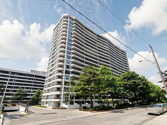 3rd image of 100 Quebec Ave #1505