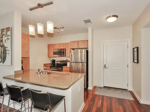 4 Repton Cir Unit 4309, Watertown, MA 02472