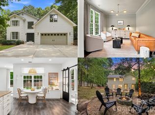9434 Valley Rd, Charlotte, NC 28270