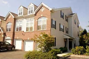 253 Riverwalk Way #Q182 photo 1