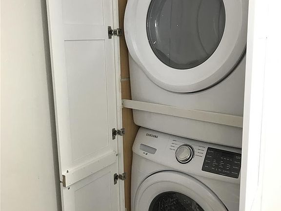 5th image of 2109 Nelson Ave #276-02