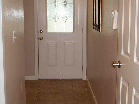 Entrance hallway.