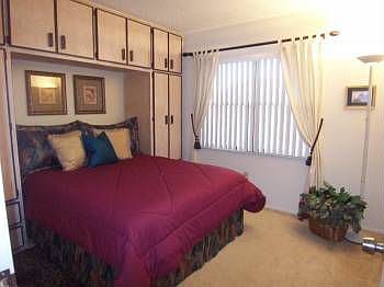 4th image of 5080 Locust St NE APT 133