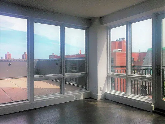 Rented by EXR | media 5