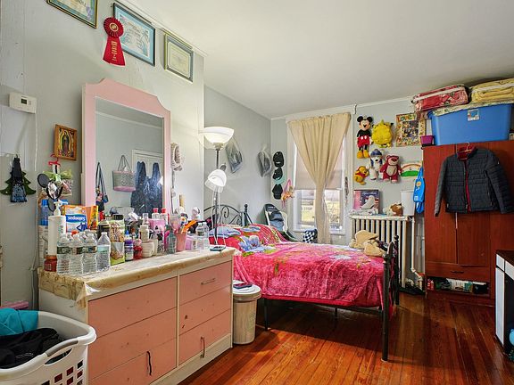 5th image of 5512 Grant Pl