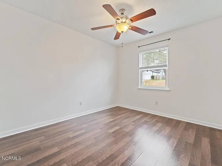 2654 Idlebrook Cir — Photo 10