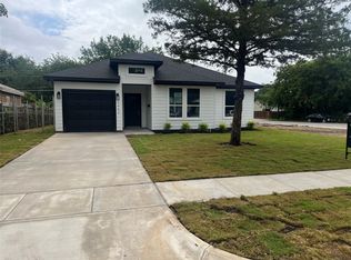 1602 Holcomb Rd, Dallas, TX 75217