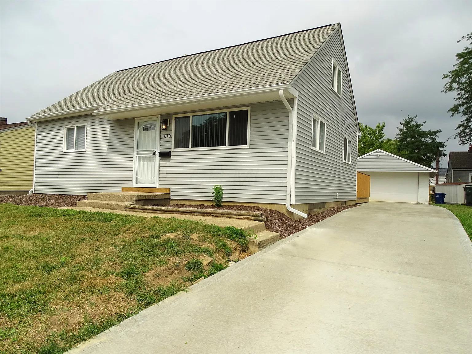 1010 Republic Ave photo 1