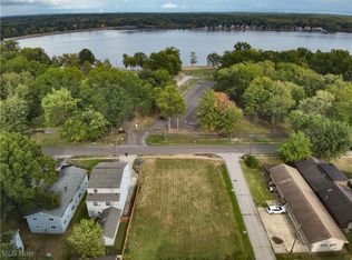 Grandview Rd, Lake Milton, OH