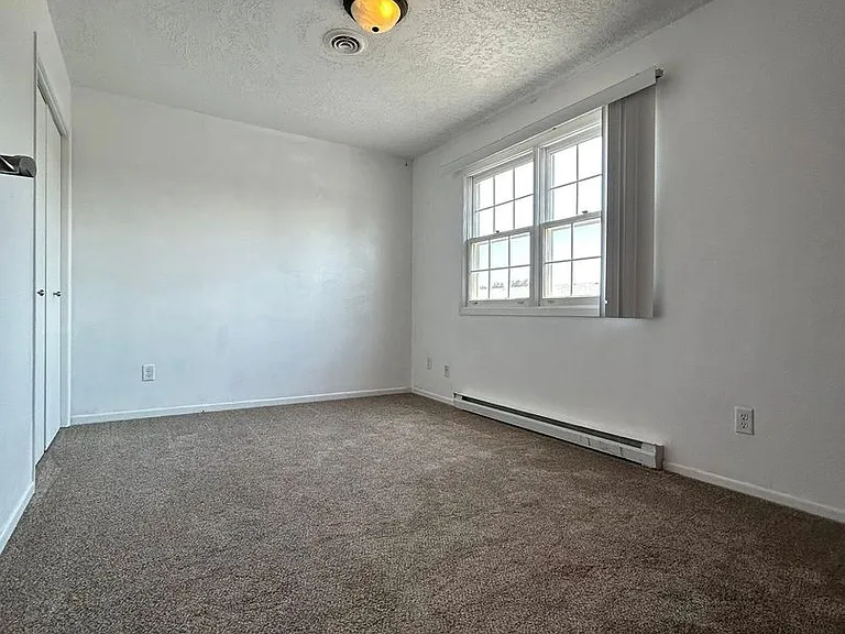 1324 Sims St — Photo 16