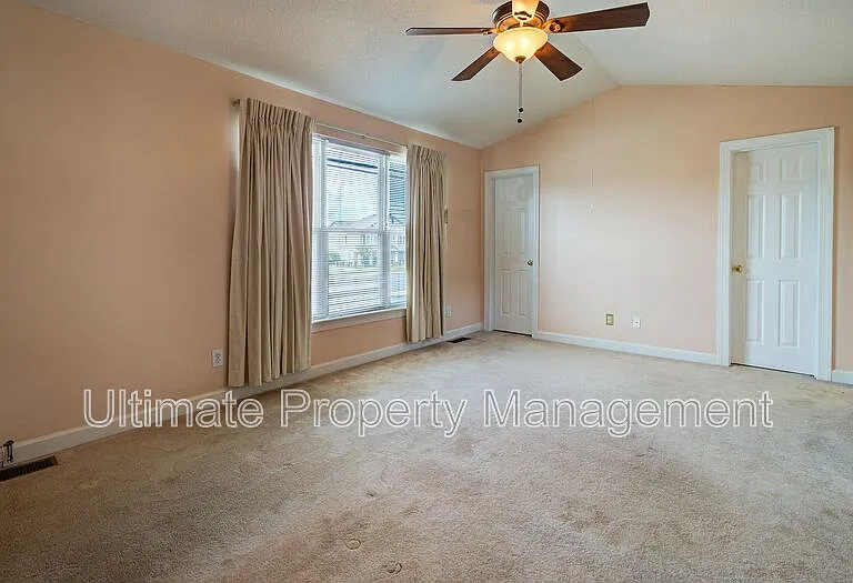 321 S Kerr Ave #102 — Photo 14