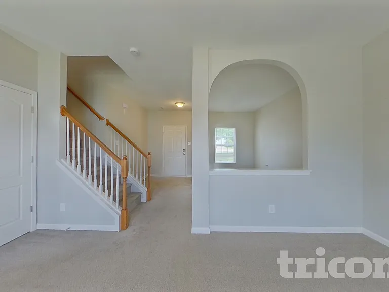 3349 Table Rock Dr — Photo 4